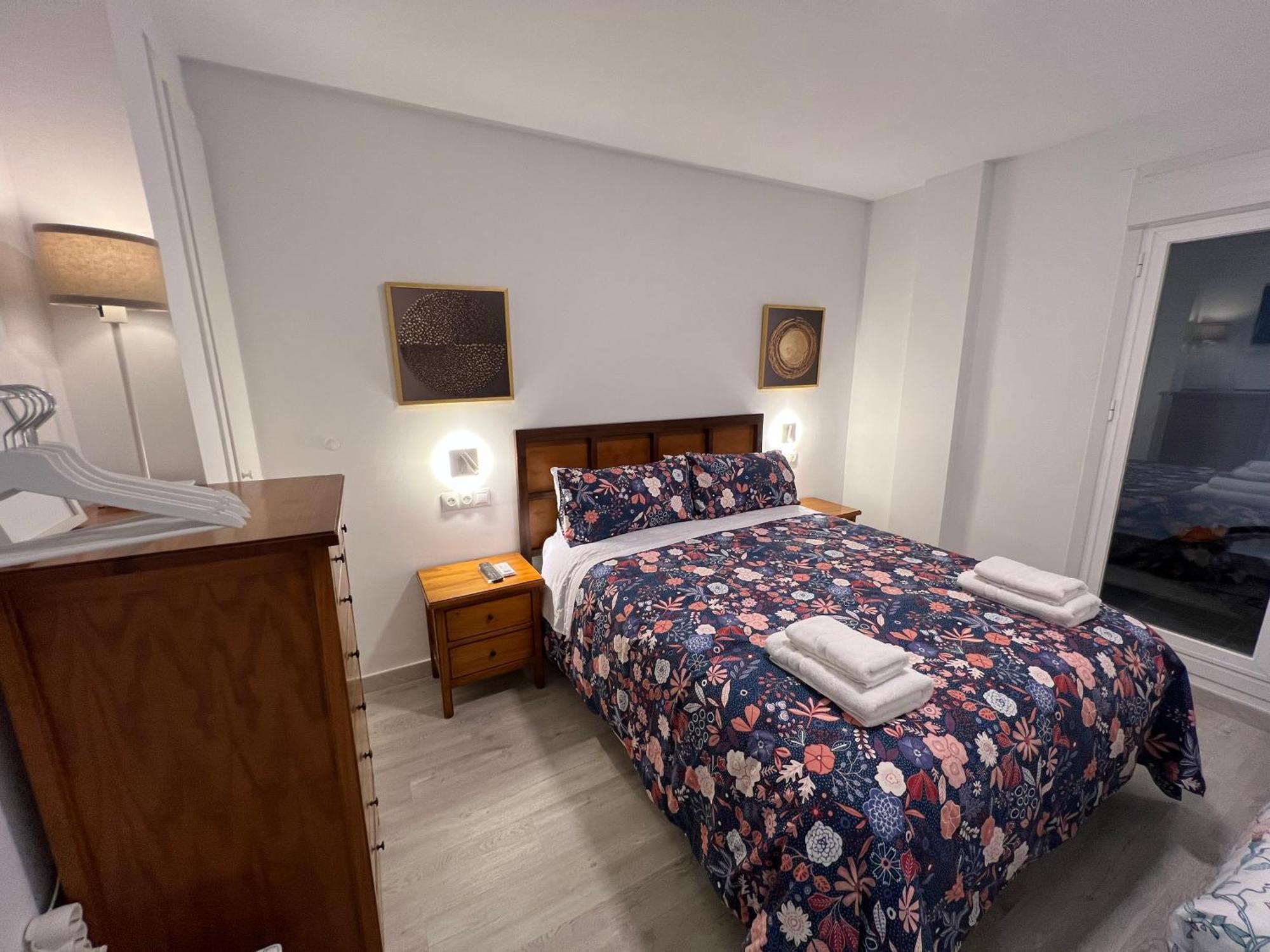 Nuestro Rincon Del Centro Historico Especial Grupos Terraza Parking Gratis 02 Apartment มาลากา ภายนอก รูปภาพ