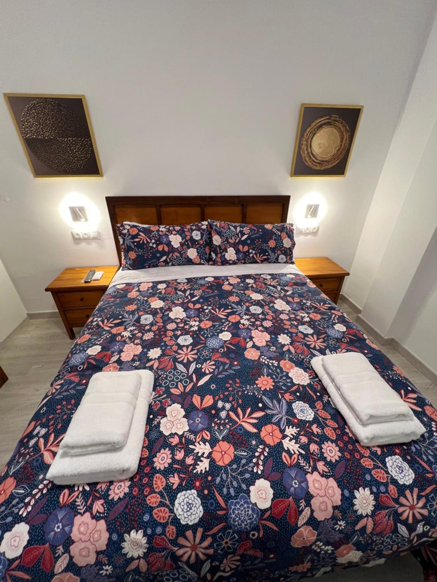 Nuestro Rincon Del Centro Historico Especial Grupos Terraza Parking Gratis 02 Apartment มาลากา ภายนอก รูปภาพ